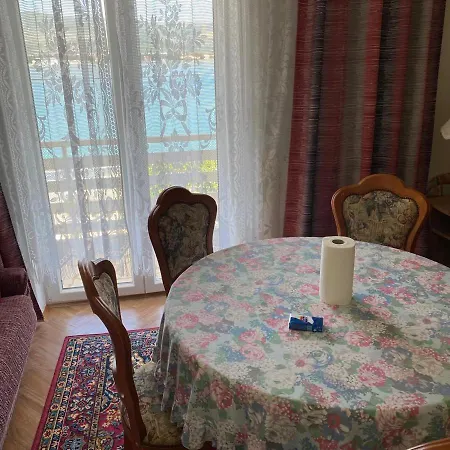 Alojamento de Acomodação e Pequeno-almoço Skender *